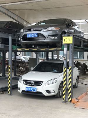 2000 کیلوگرم 4 پست لیفت موتور کنترل PLC موتور خودرو لیفت